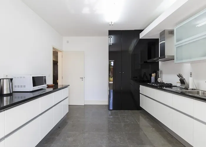 Myplacelisbon - Luxury Castle Apartment